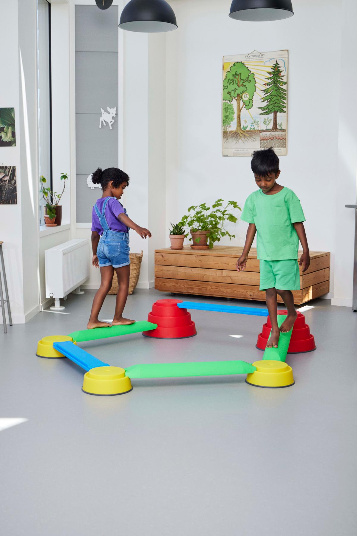 Balance Set Build and Balance Starter Set — Thinking Toys