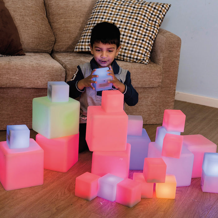 Glow Construction - 12 Cubes