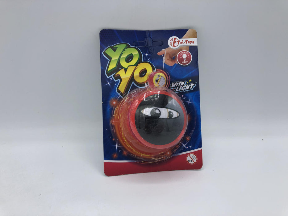 Smiling Yo-Yo Emoji with Light