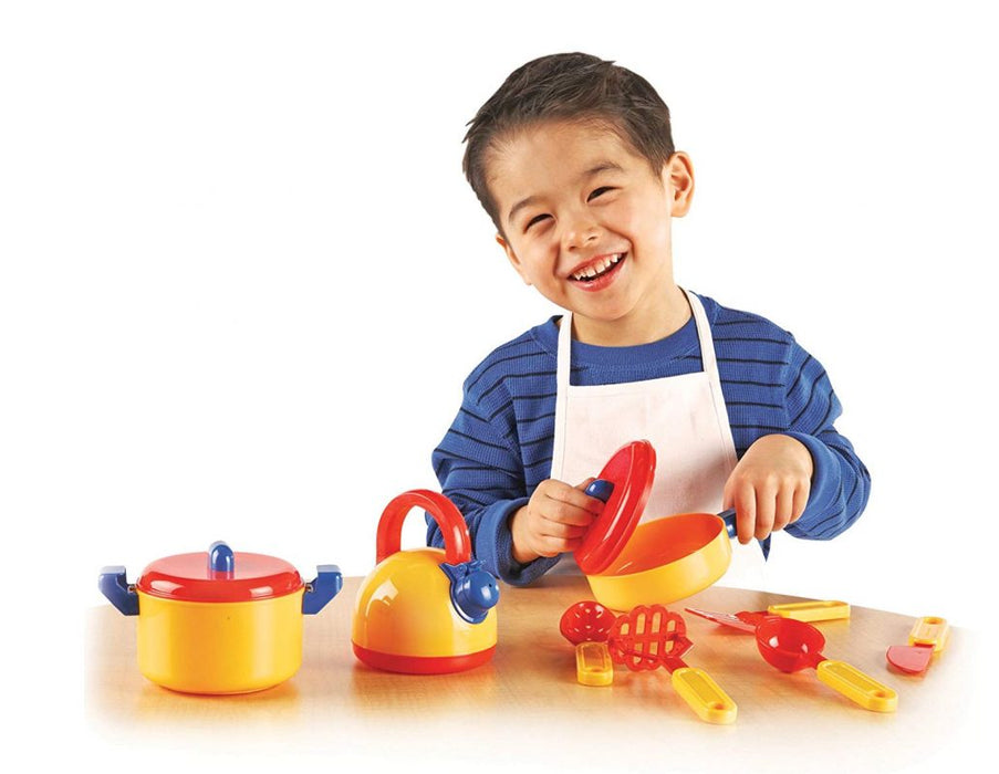 Pretend & Play Cooking Set